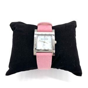 Skagen Mother of Pearl with Leather Band